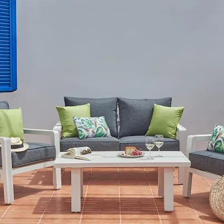 Maria Del Mar 2 Minutes To Supermarkets, 10 Minutes To Marina Rubicon, Pool, High Speed Wifi Playa Blanca (Lanzarote)