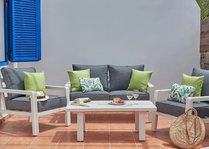 Maria Del Mar 2 Minutes To Supermarkets, 10 Minutes To Marina Rubicon, Pool, High Speed Wifi Playa Blanca