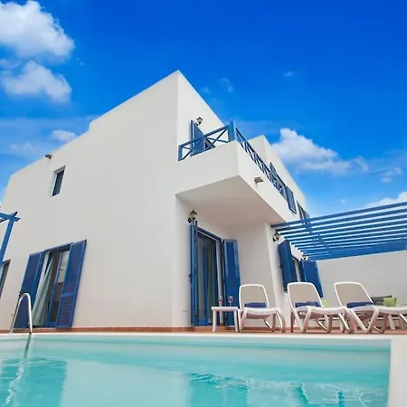 Σπίτι διακοπών Maria Del Mar 2 Minutes To Supermarkets, 10 Minutes To Marina Rubicon, Pool, High Speed Wifi Πλάγια Μπλάνκα